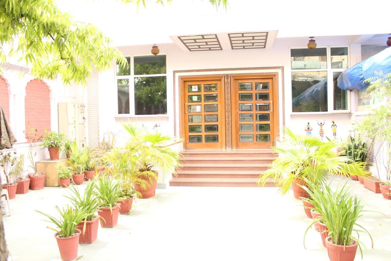 Hotel The Chit Chat Palace Divisione di Divisione di Jaipur Esterno foto