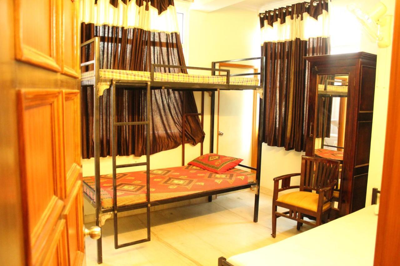 Hotel The Chit Chat Palace Divisione di Divisione di Jaipur Esterno foto